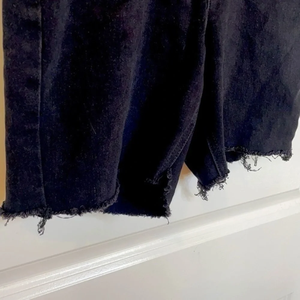 NO BOUNDARIES | Women’s Black Skinny Jean Shorts Size Small